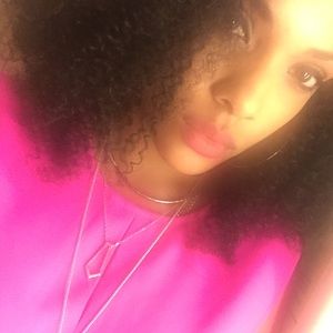 Meet your Posher, Myriam